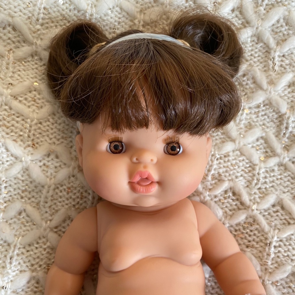 ❌SOLD❌ Paola Reina Gordi Brown Eyes Daisy doll